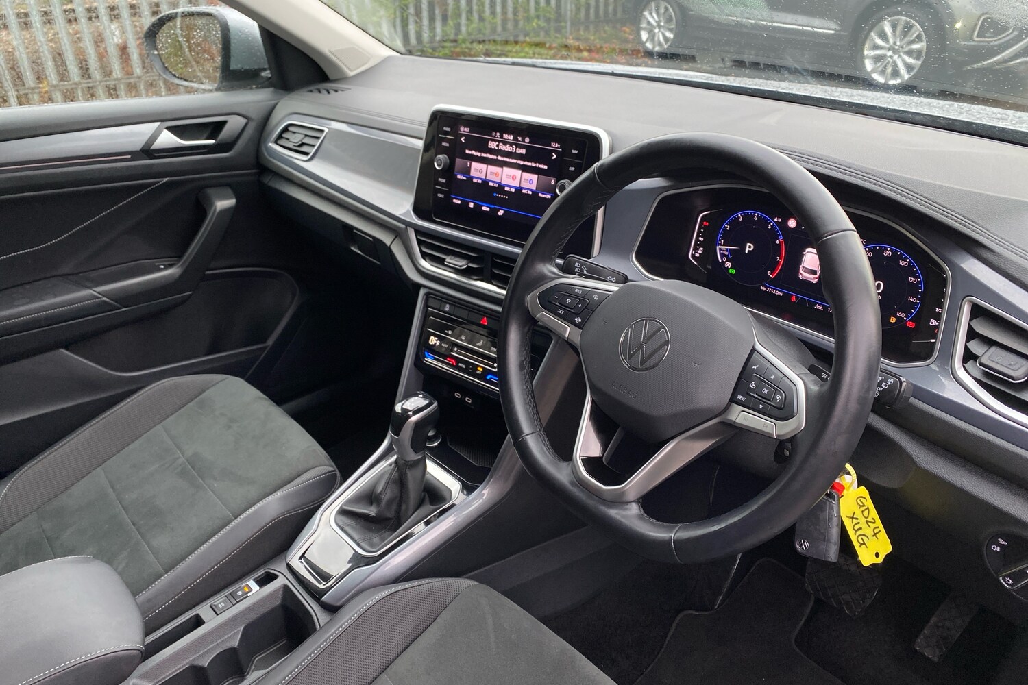 Used Volkswagen T-Roc 2024 for sale - 77256196: Photo 6