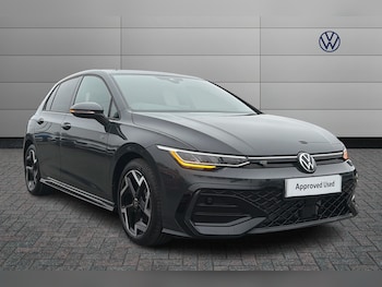 Used Volkswagen Golf 2025 for sale - 77898997: Photo