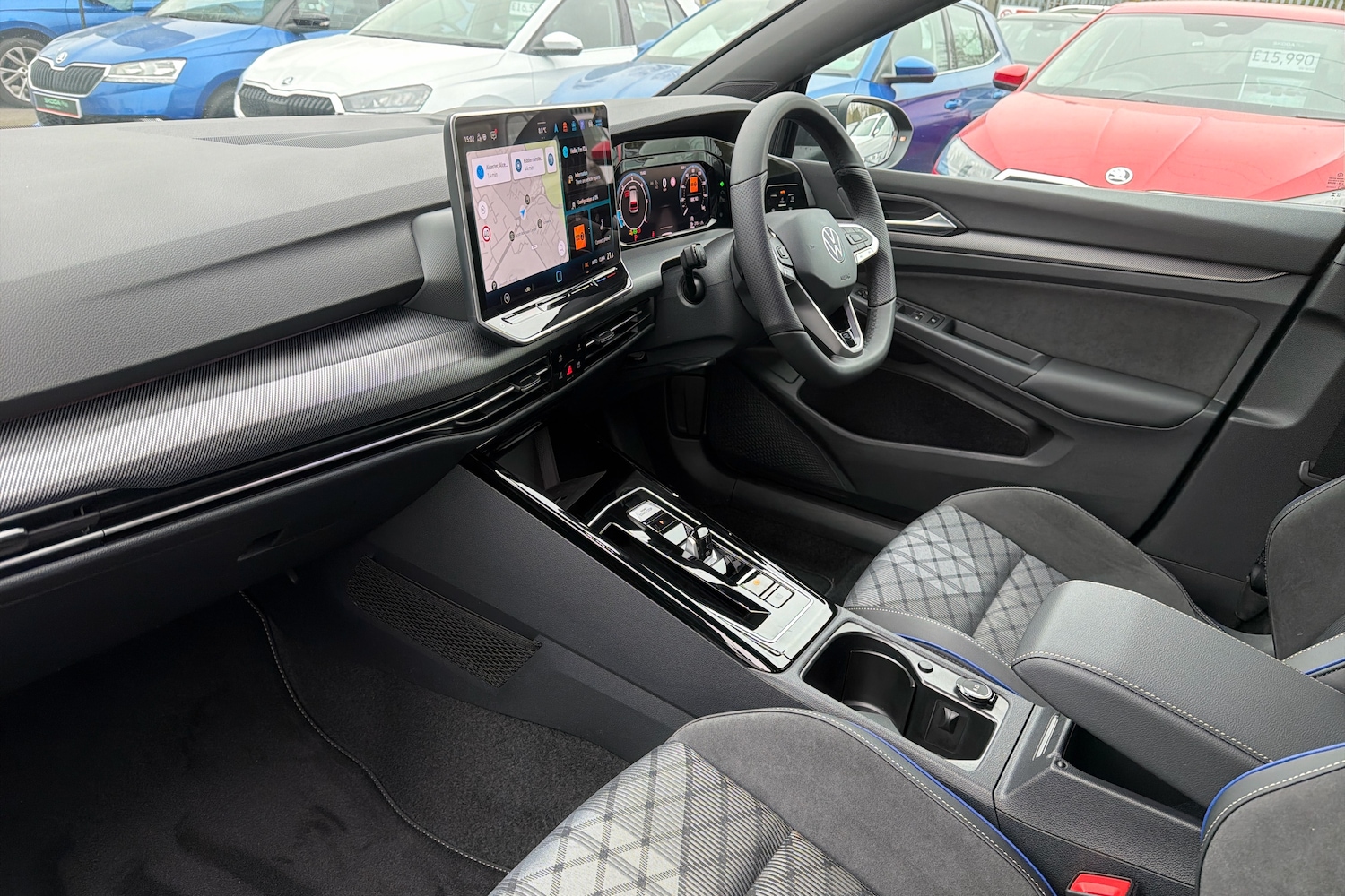 Used Volkswagen Golf 2025 for sale - 77898997: Photo 2