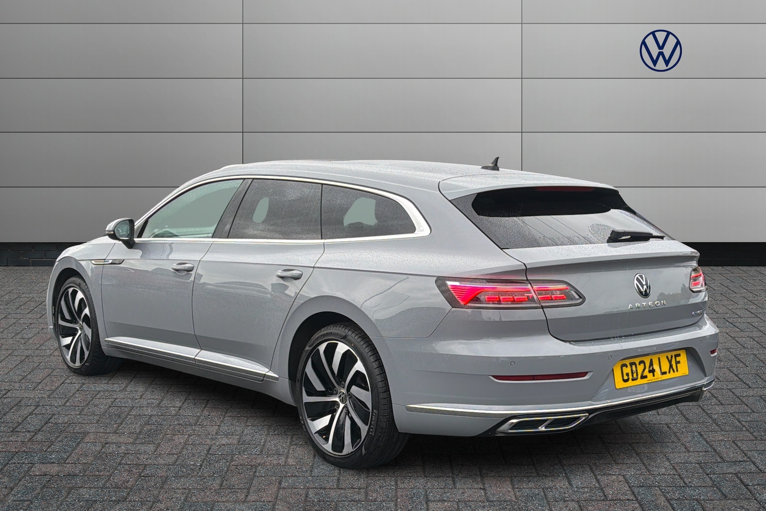 Used Volkswagen Arteon 2024 for sale - 76678303: Photo 3