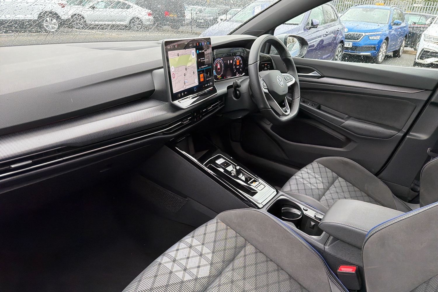 Used Volkswagen Golf 2025 for sale - 77706274: Photo 2