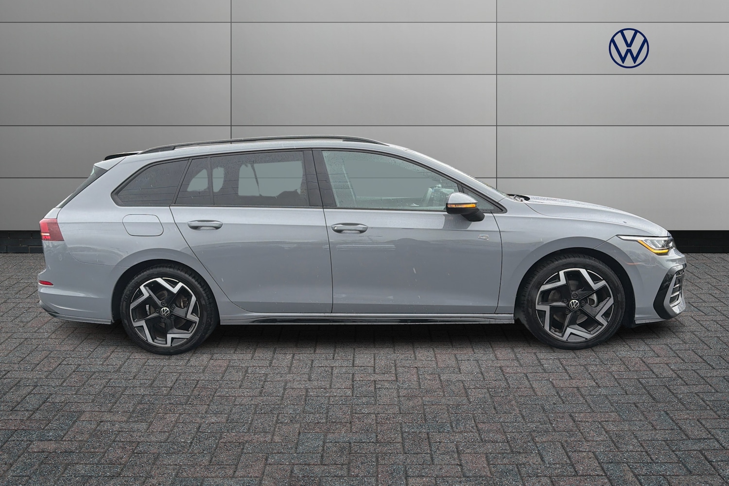 Used Volkswagen Golf 2025 for sale - 77706274: Photo 4