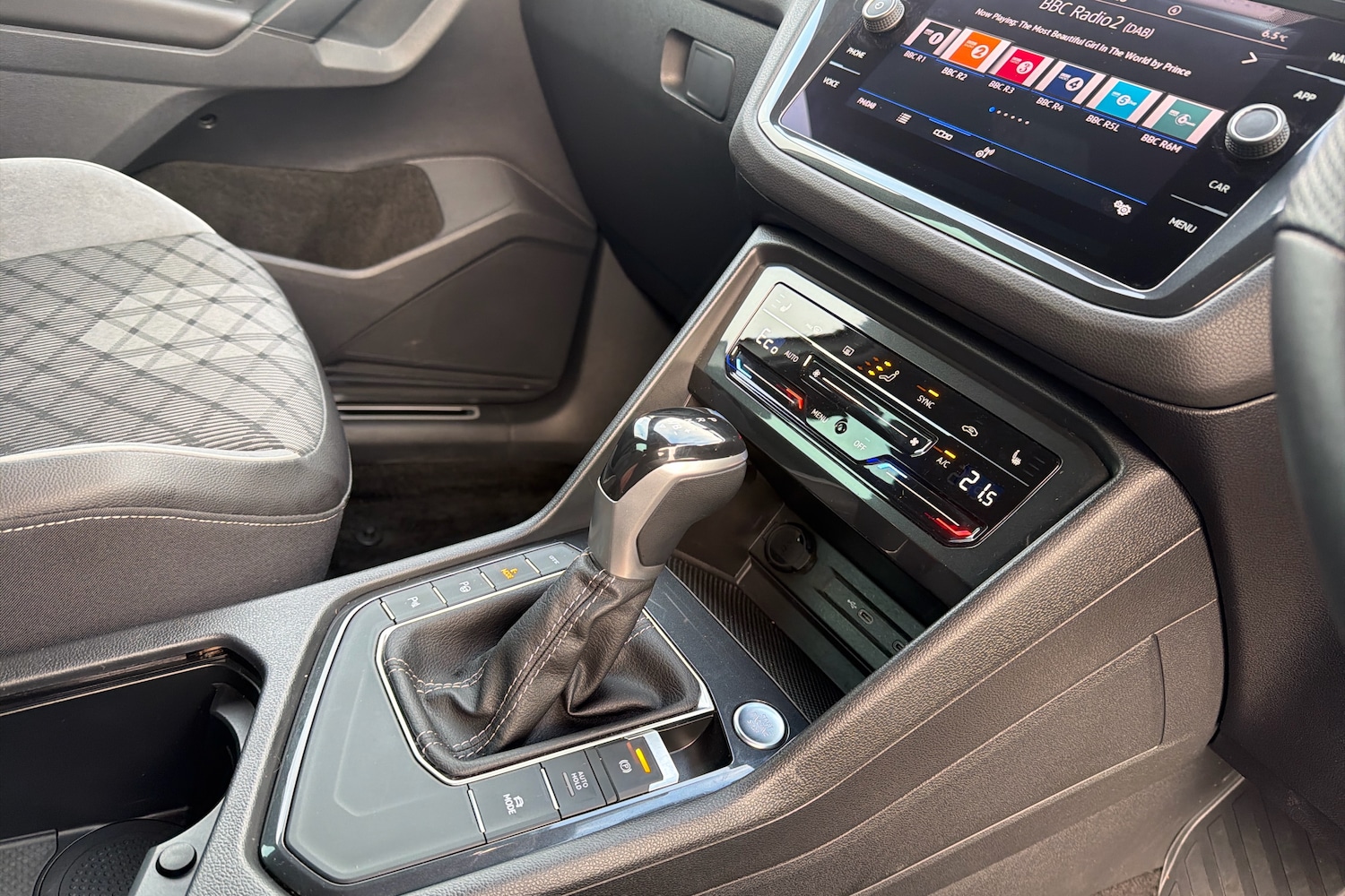 Used Volkswagen Tiguan 2023 for sale - 76676405: Photo 10