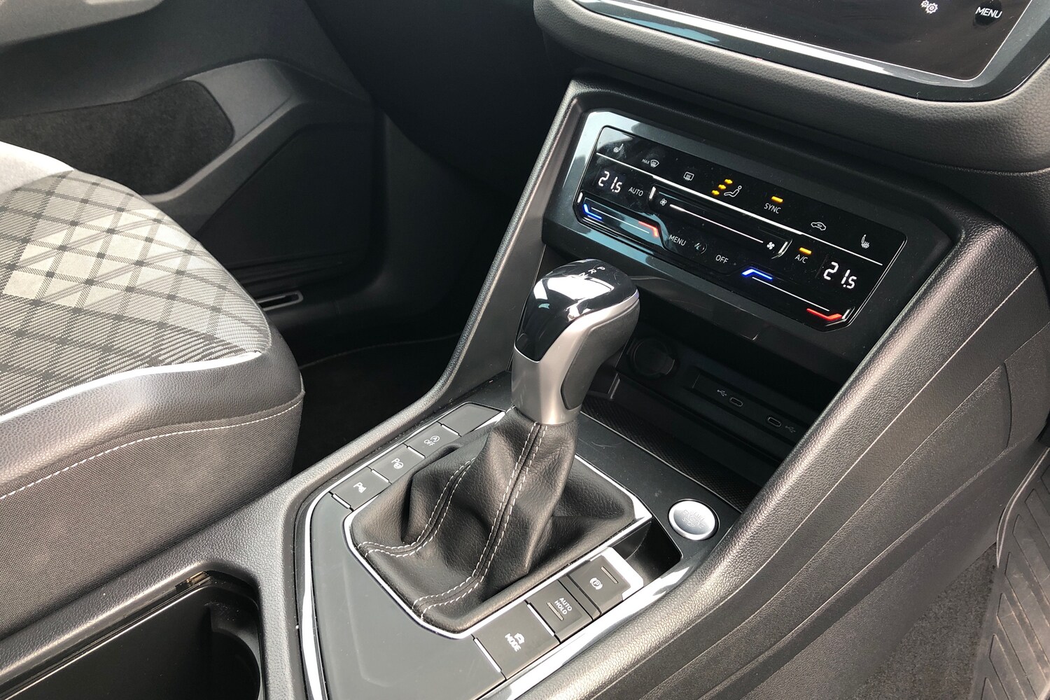 Used Volkswagen Tiguan 2021 for sale - 77910796: Photo 10