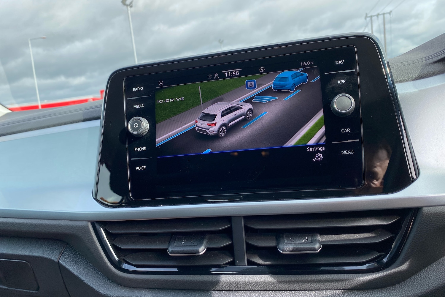 Used Volkswagen T-Roc 2022 for sale - 76675027: Photo 19