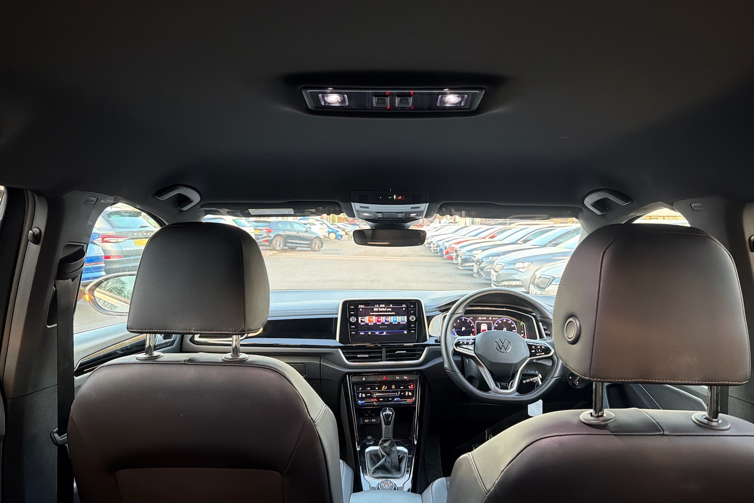 Used Volkswagen T-Roc 2022 for sale - 76951365: Photo 15