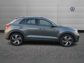 Used Volkswagen T-Roc 2022 for sale - 76951365: Photo