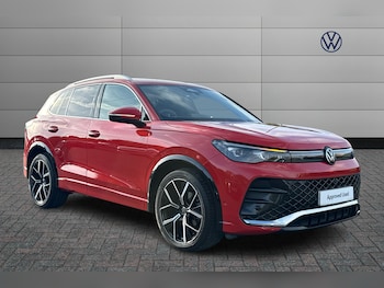 2024 (24) - 1.5 eTSI 150 R-Line Launch Edition 5dr DSG