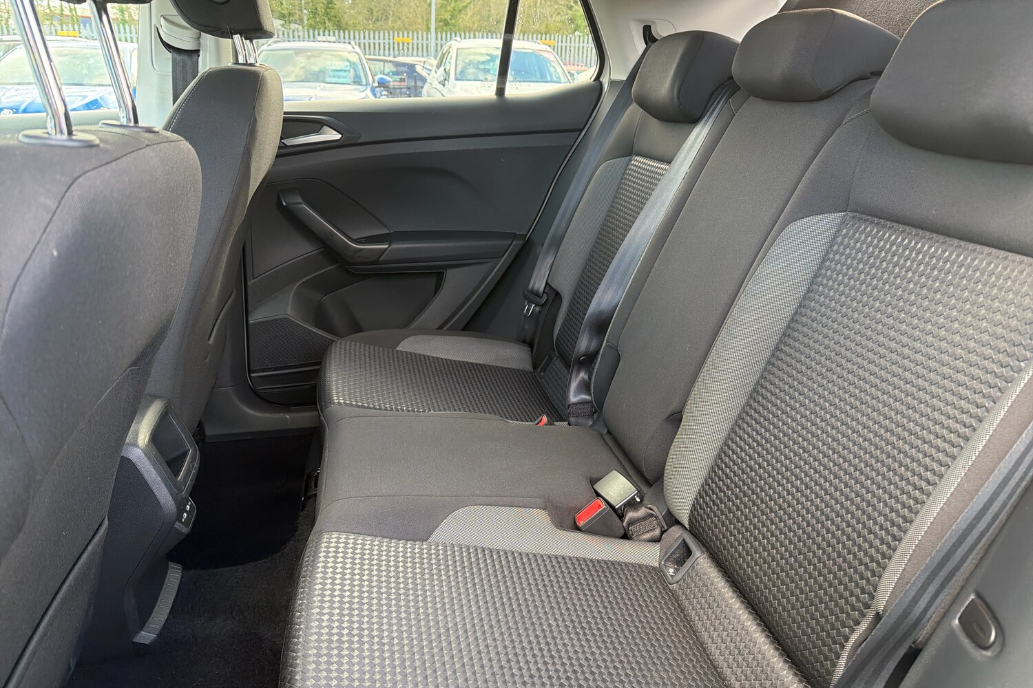 Used Volkswagen T-Cross 2022 for sale - 77599994: Photo 11