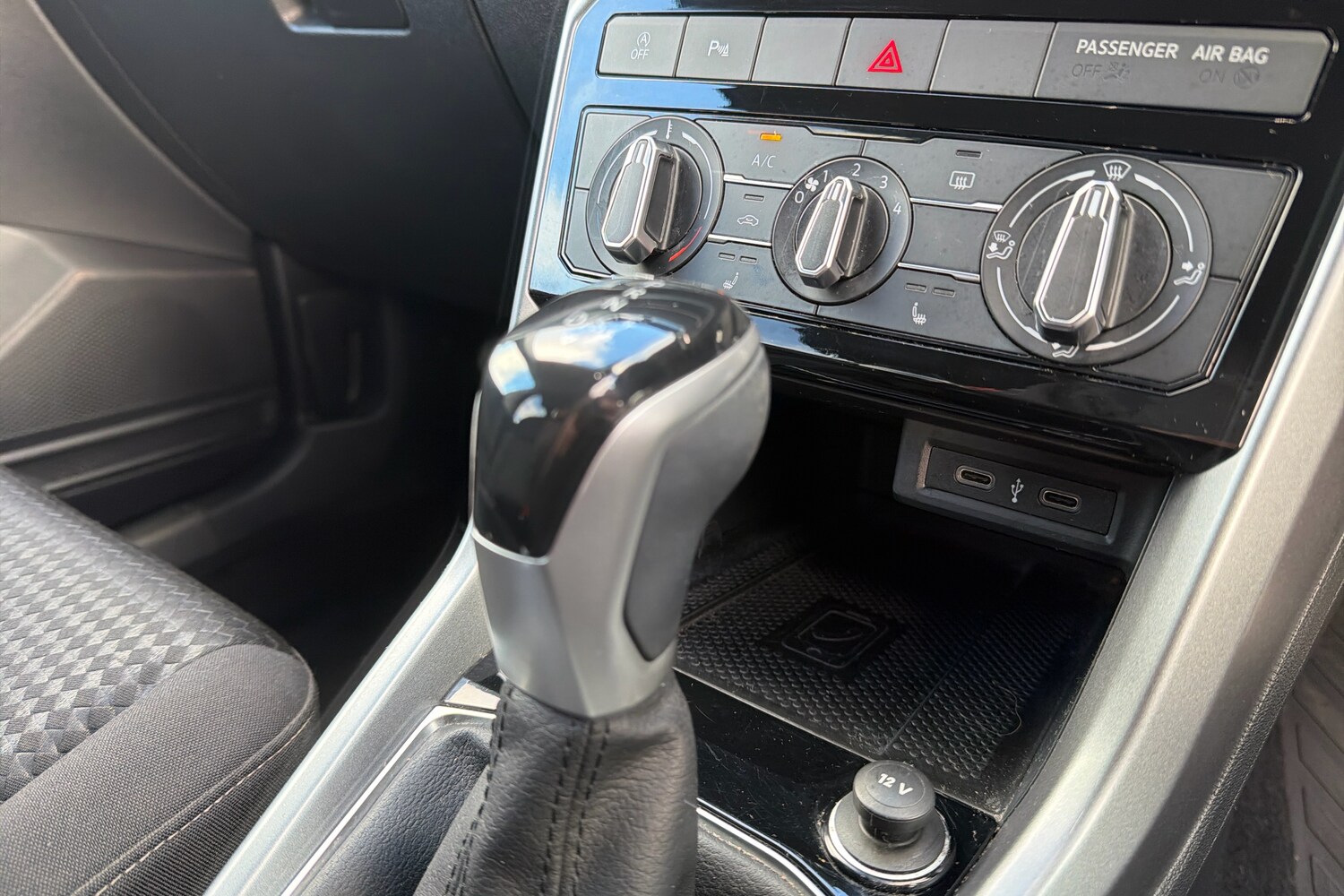 Used Volkswagen T-Cross 2022 for sale - 77599994: Photo 21