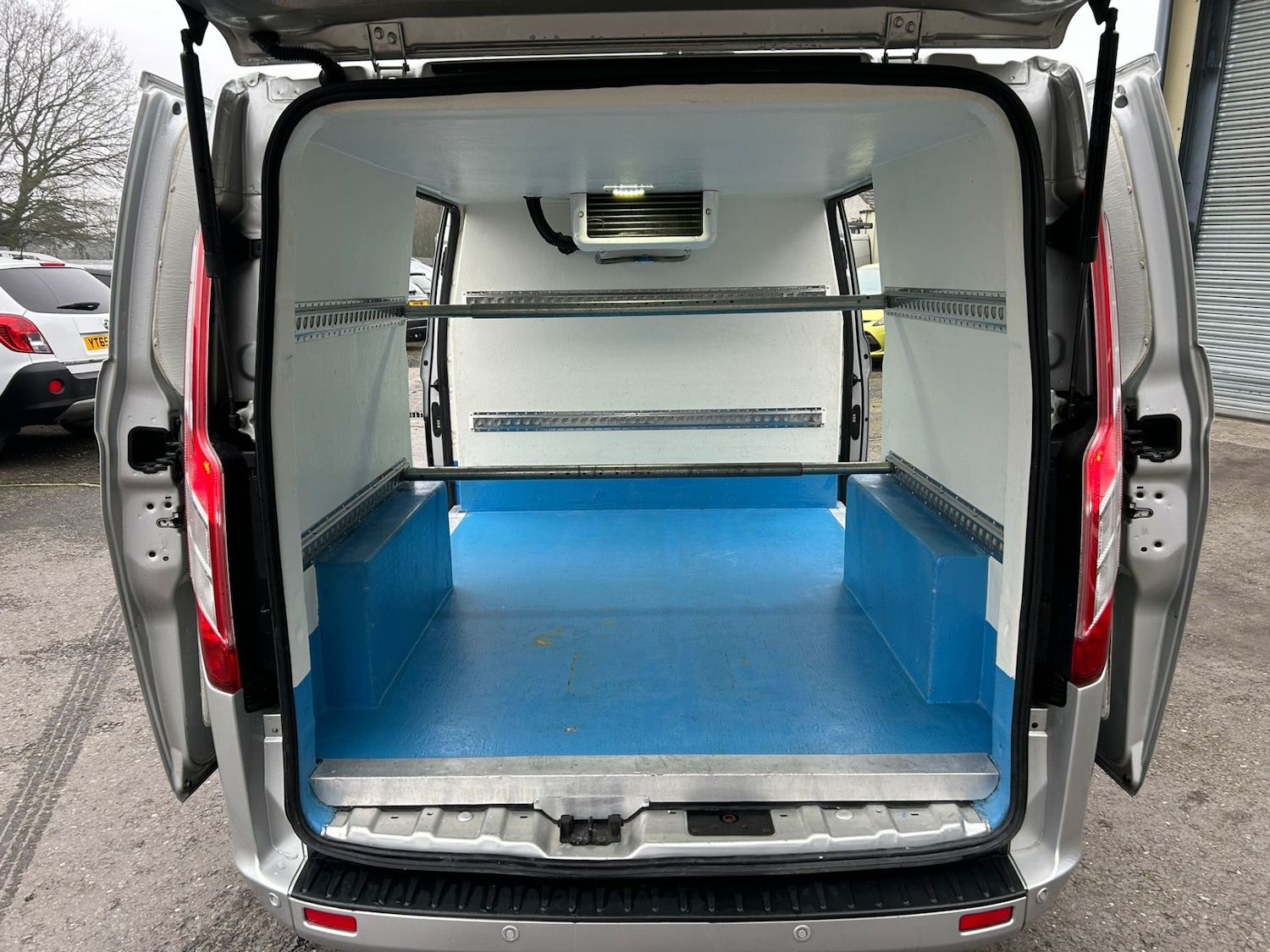 Used Ford Transit Custom 2019 for sale - 77418557: Photo 10