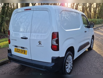 Used Peugeot Partner 2021 for sale - 76979806: Photo