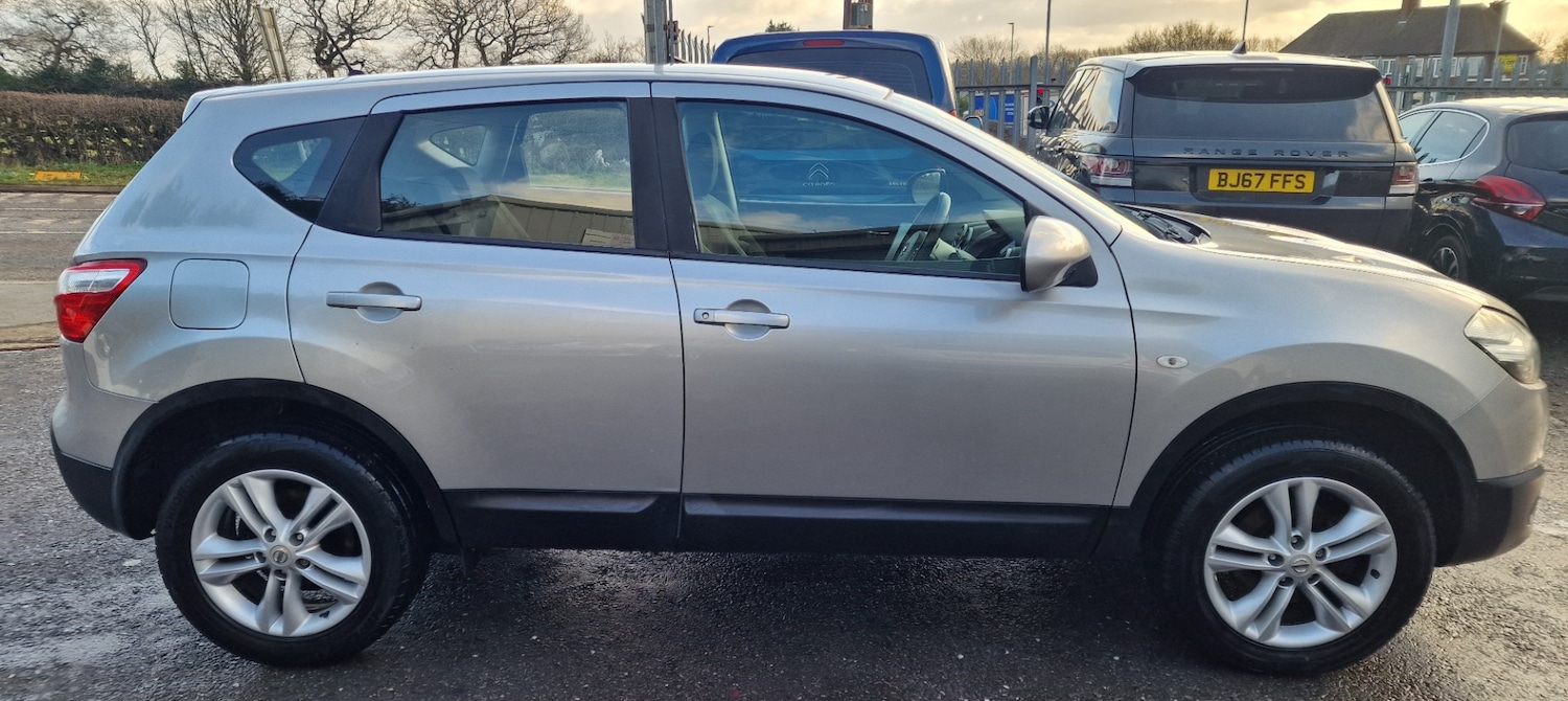 Used Nissan Qashqai 2010 for sale - 77125119: Photo 4