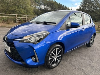 Used Toyota Yaris 2018 for sale - 79661112: Photo