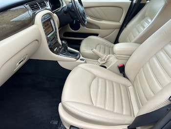 Used Jaguar X-Type 2009 for sale - 78252811: Photo