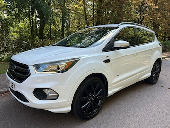 Used Ford Kuga 2017 for sale - 75605100: Photo