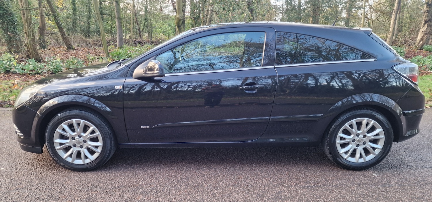 Used Vauxhall Astra 2010 for sale - 76576576: Photo 4