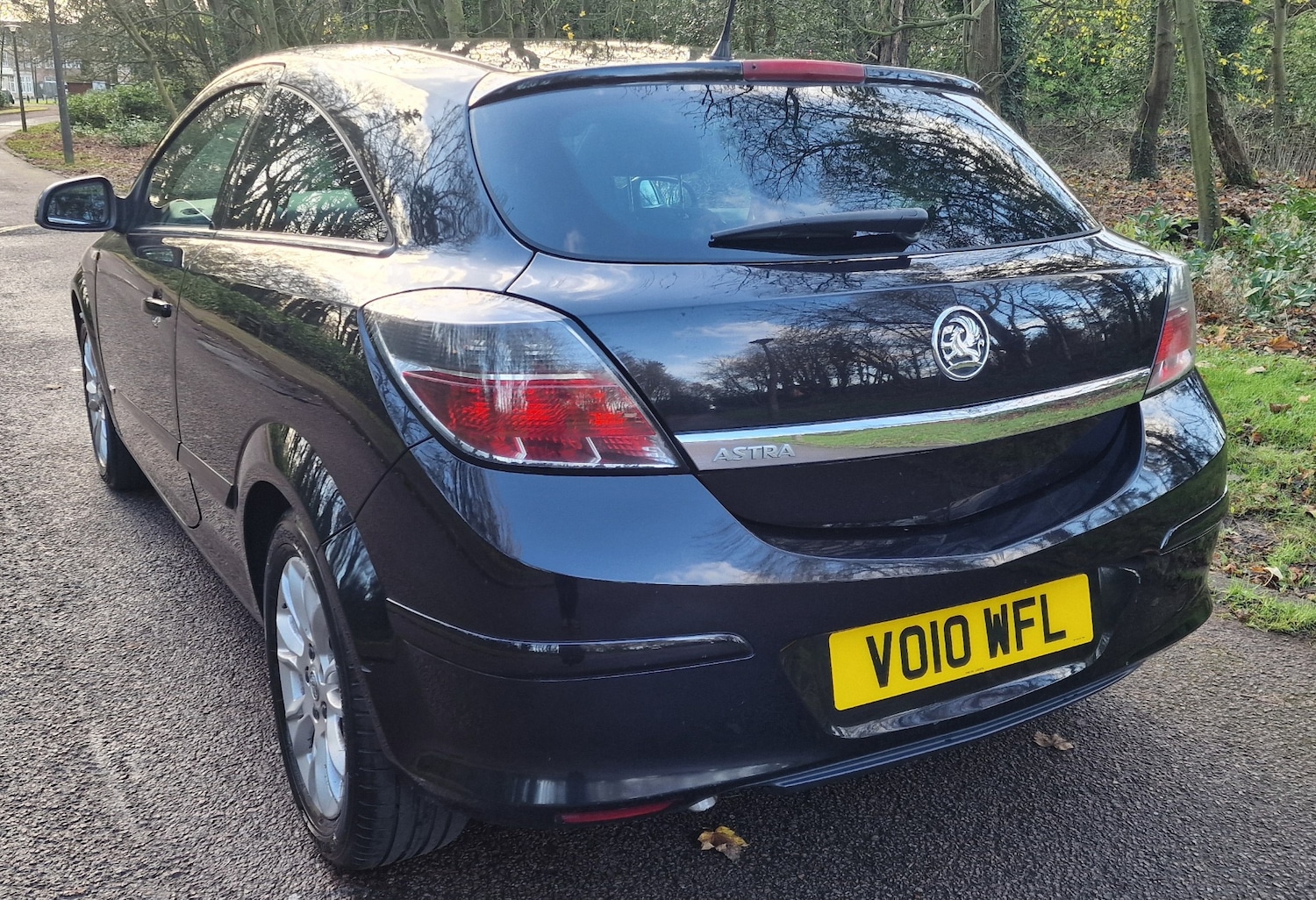 Used Vauxhall Astra 2010 for sale - 76576576: Photo 6