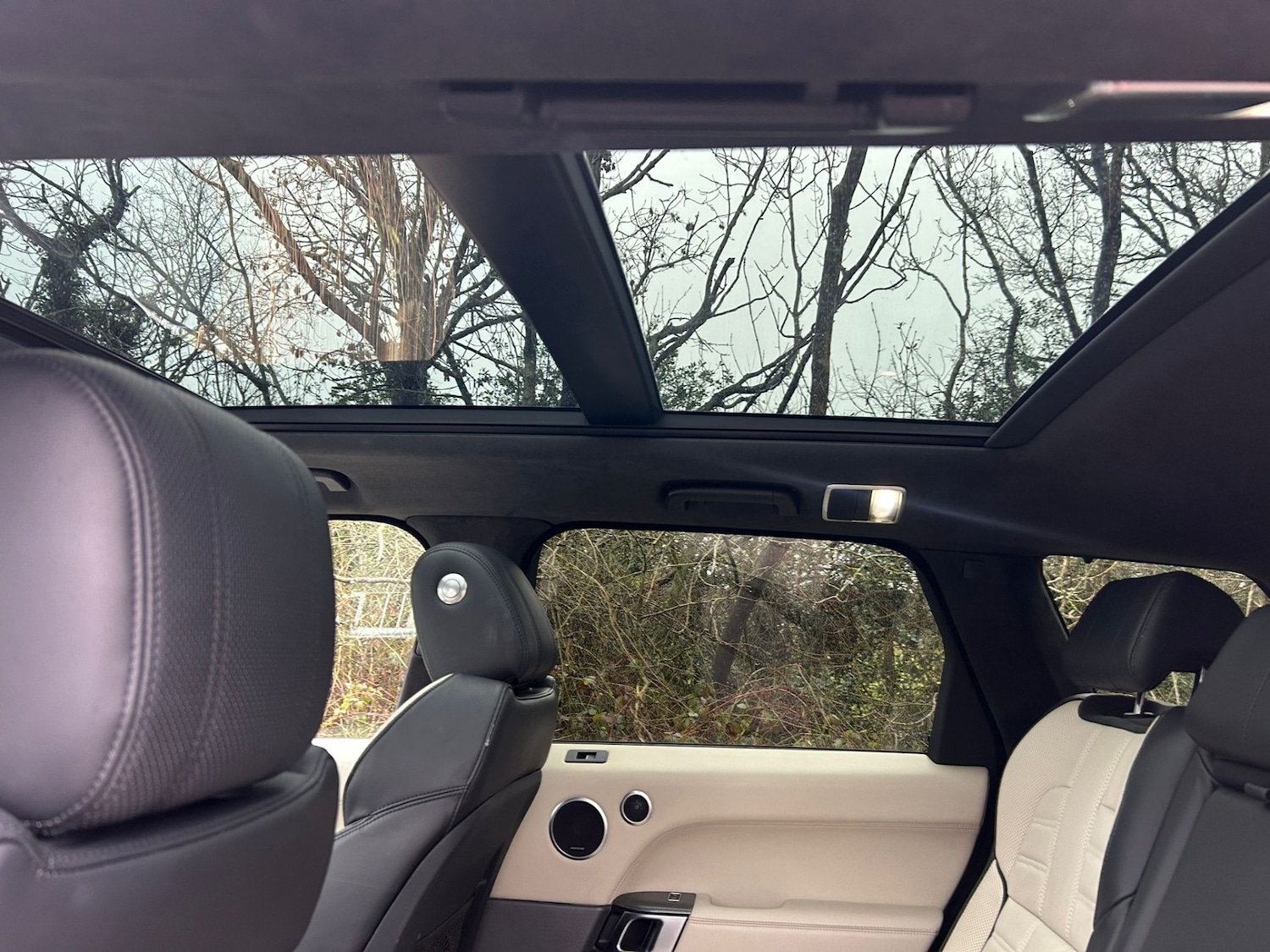 Used Land Rover Range Rover Sport 2016 for sale - 77460383: Photo 8