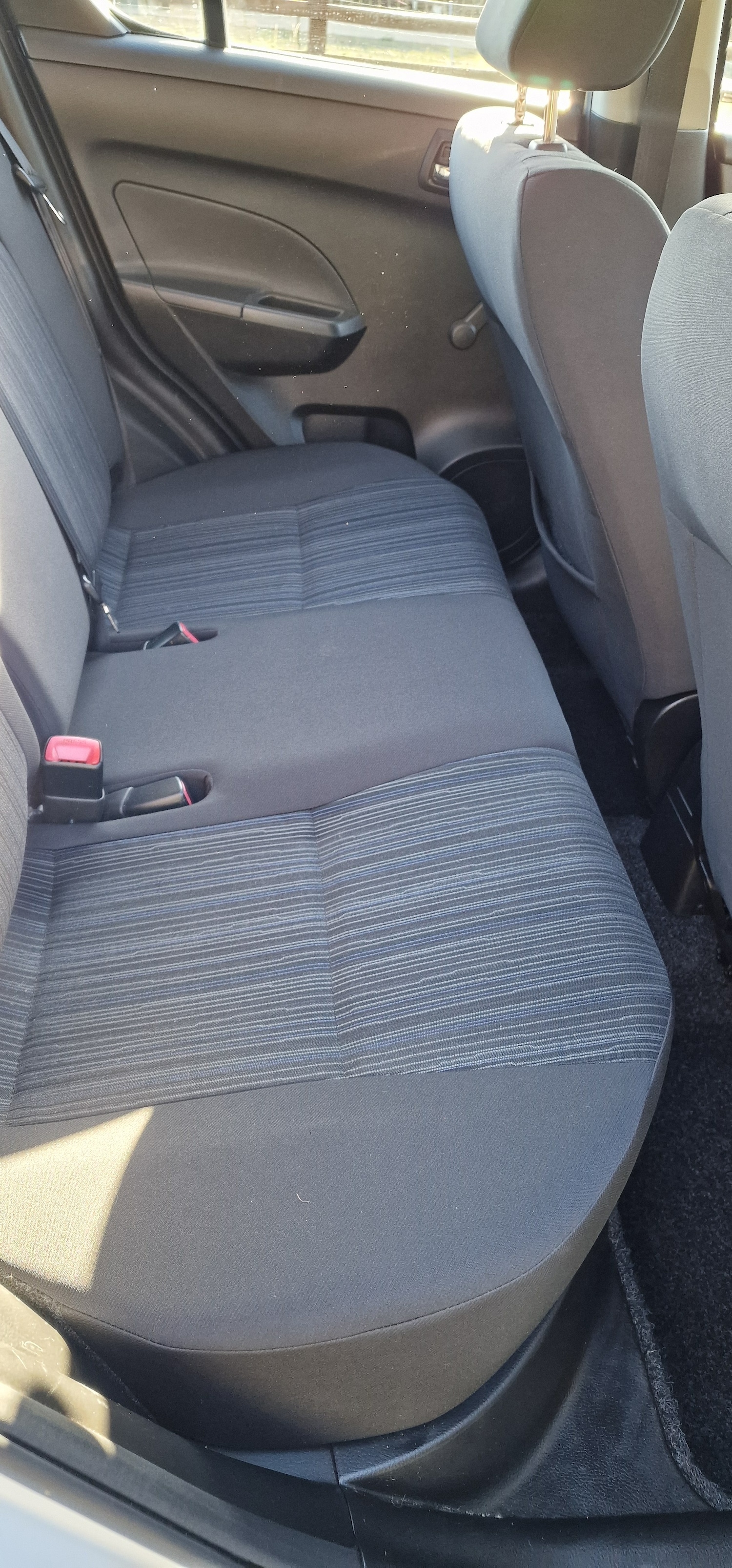 Used Suzuki Swift 2015 for sale - 75984621: Photo 12