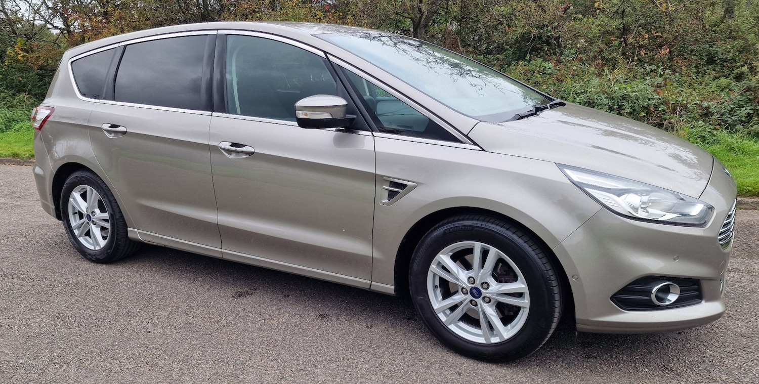 Used Ford S-Max 2015 for sale - 76230126: Photo 9