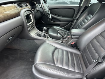 Used Jaguar X-Type 2010 for sale - 77502941: Photo