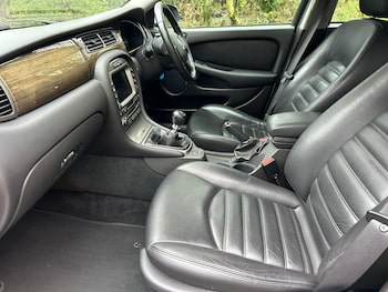 Used Jaguar X-Type 2010 for sale - 77502941: Photo