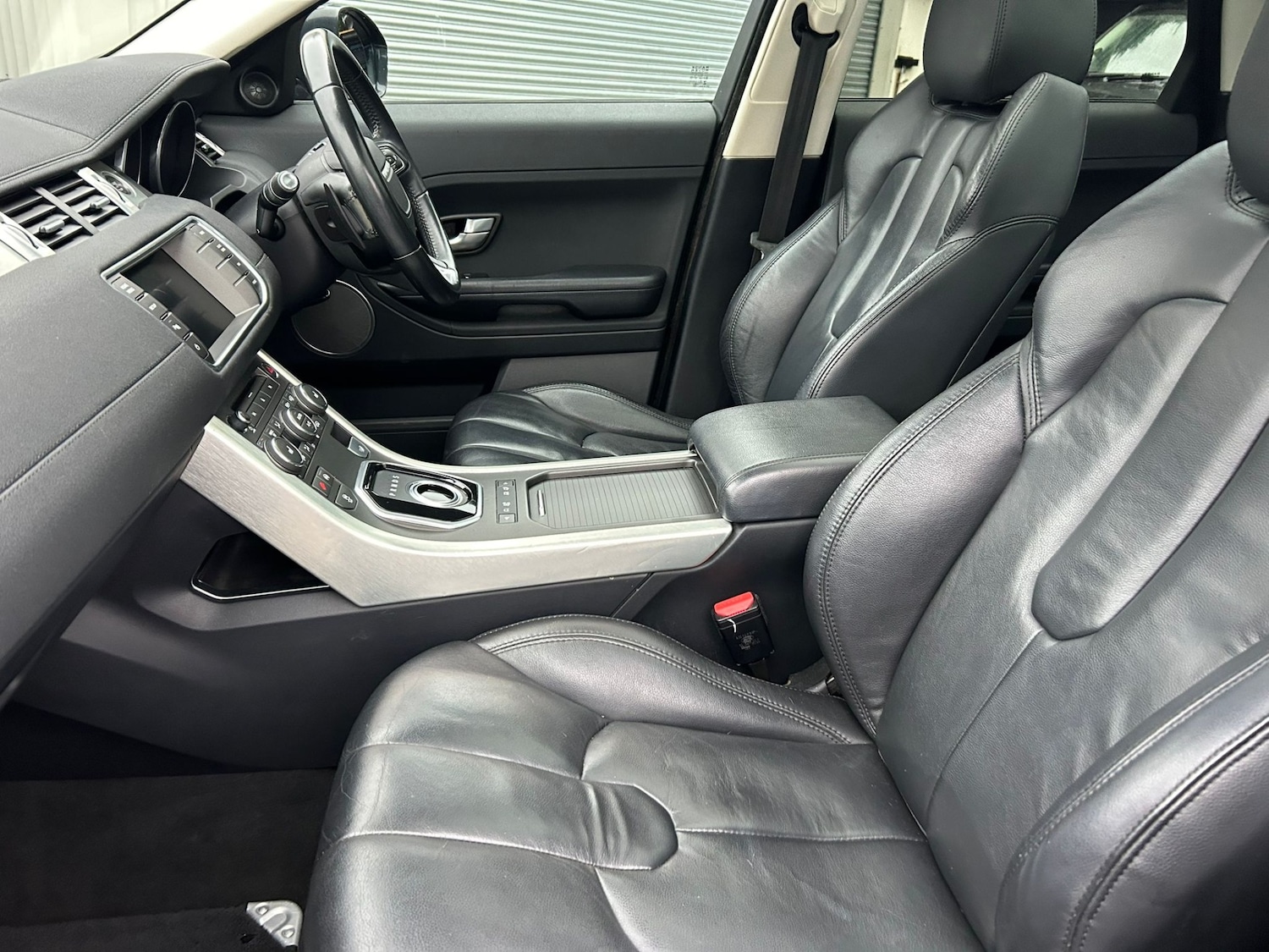 Used Land Rover Range Rover Evoque 2015 for sale - 77337682: Photo 8