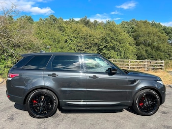 Used Land Rover Range Rover Sport 2017 for sale - 79330981: Photo