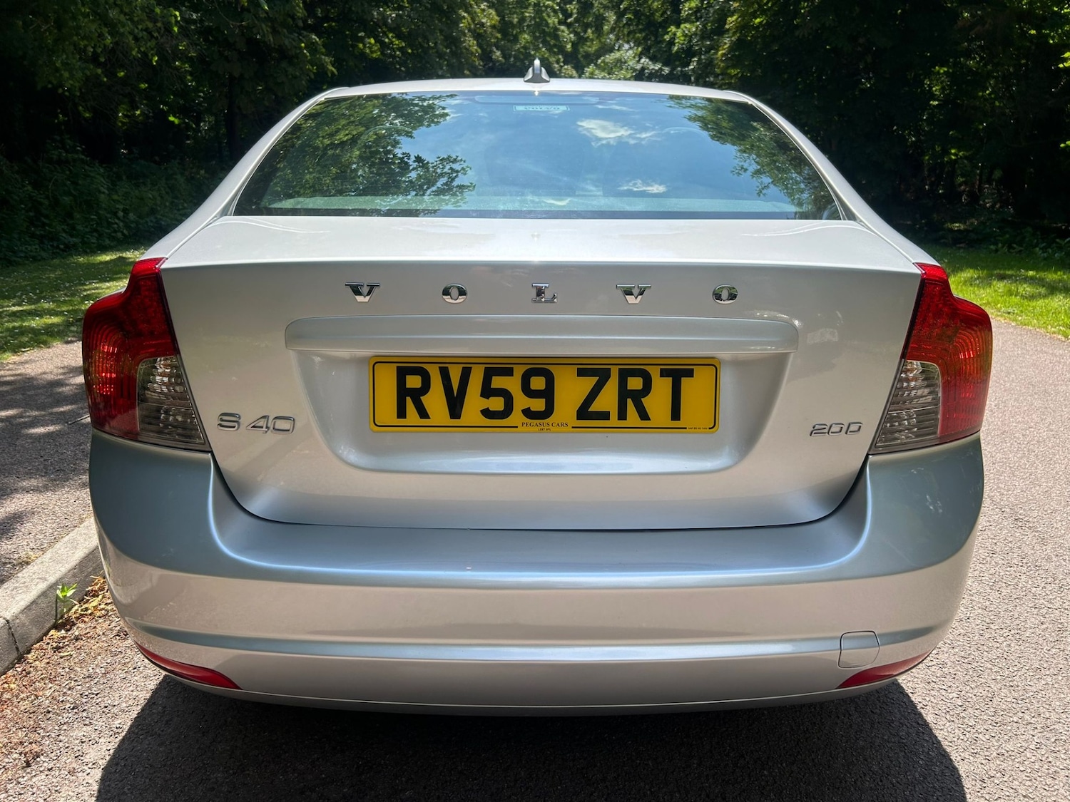 Used Volvo S40 2009 for sale - 74970421: Photo 11