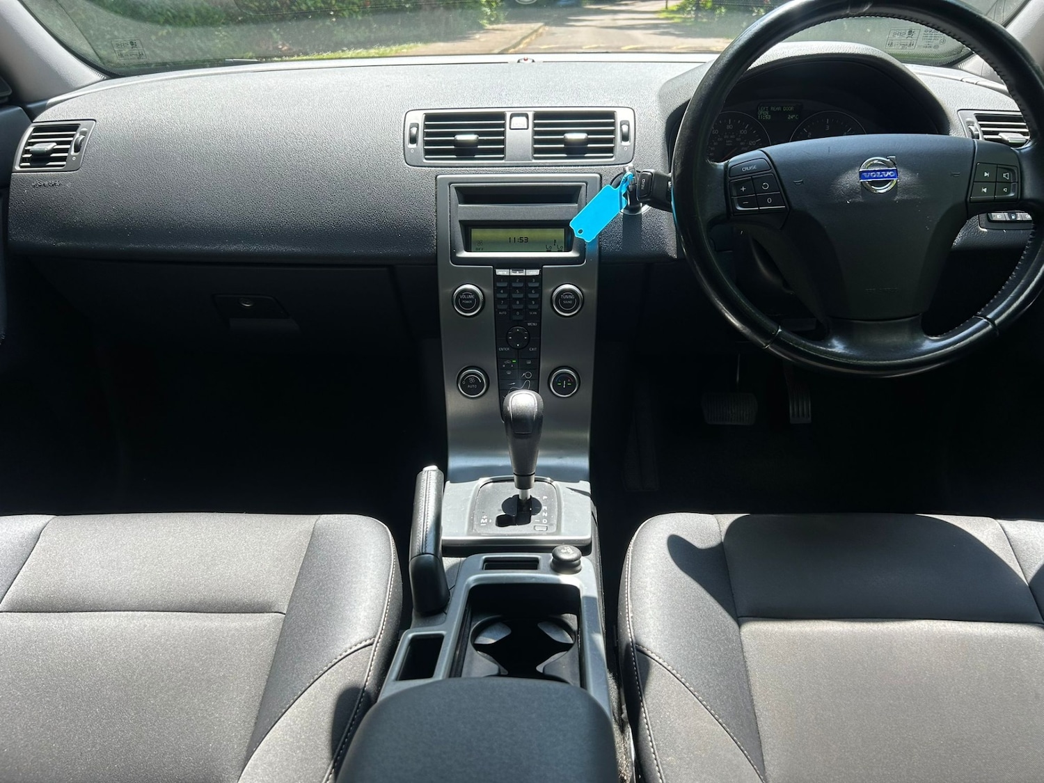 Used Volvo S40 2009 for sale - 74970421: Photo 5