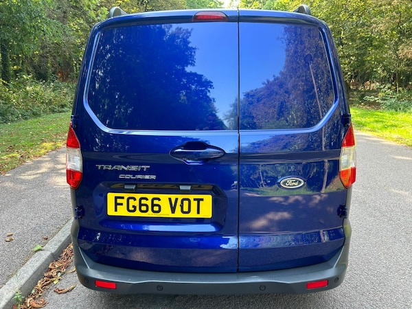 Used Ford Transit Courier 2016 for sale - 75497404: Photo 10
