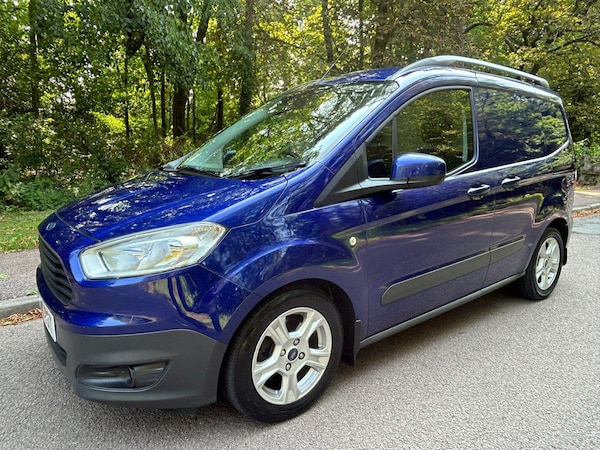 Used Ford Transit Courier 2016 for sale - 75497404: Photo 1