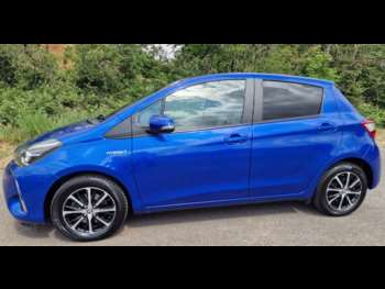 Used Toyota Yaris 2018 for sale - 74601602: Photo