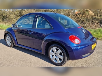 Used Volkswagen Beetle 2007 for sale - 79390429: Photo