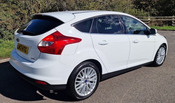 Used Ford Focus 2013 for sale - 76063744: Photo 10