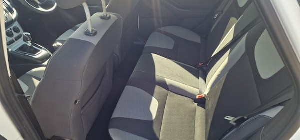 Used Ford Focus 2013 for sale - 76063744: Photo 11