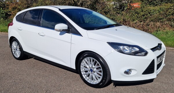 Used Ford Focus 2013 for sale - 76063744: Photo 7