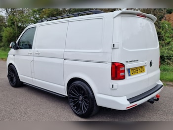 Used Volkswagen Transporter 2019 for sale - 75392216: Photo