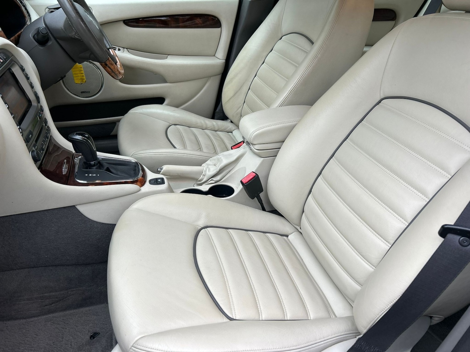 Used Jaguar X-Type 2009 for sale - 77208865: Photo 5