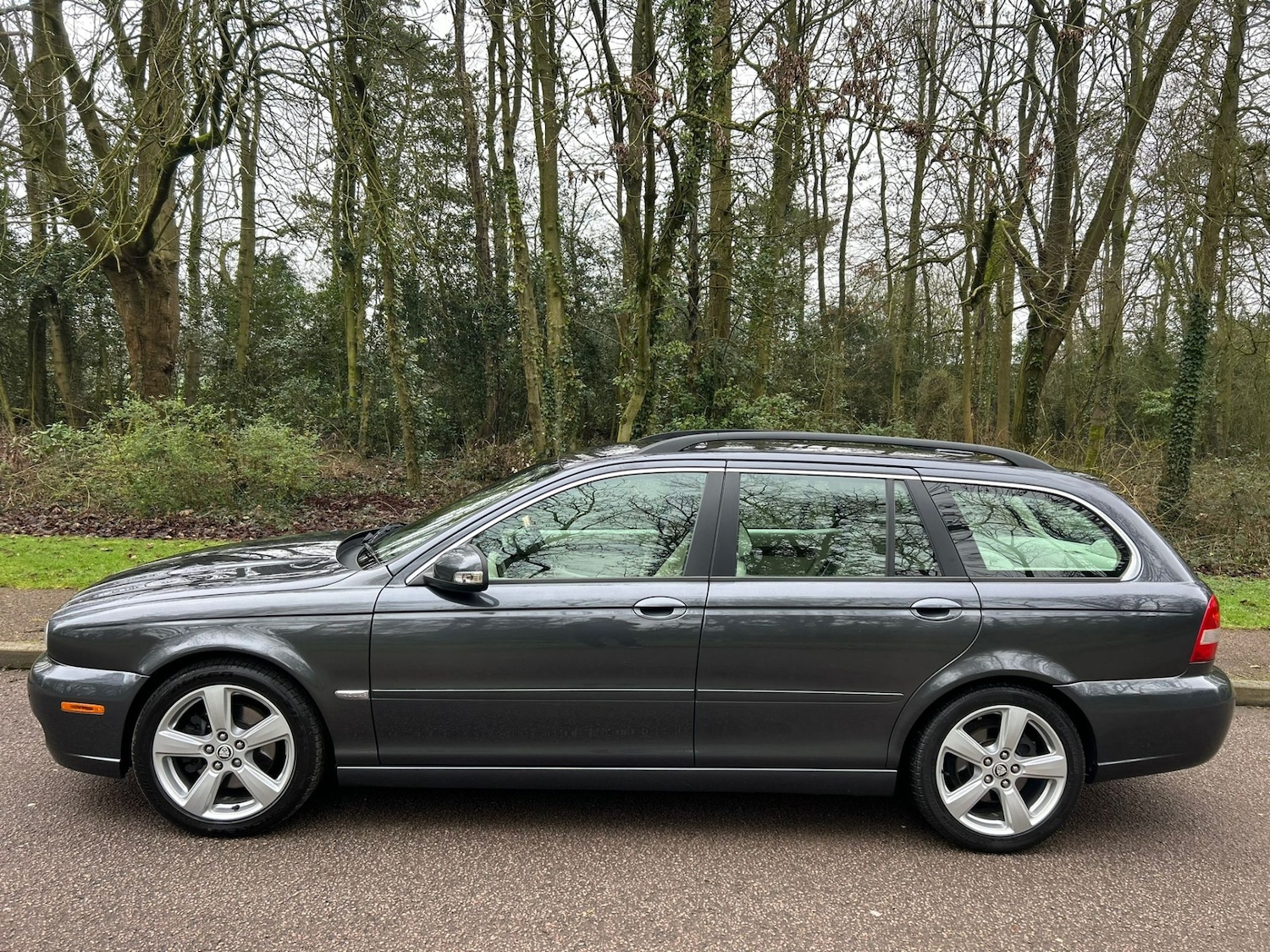 Used Jaguar X-Type 2009 for sale - 77208865: Photo 9