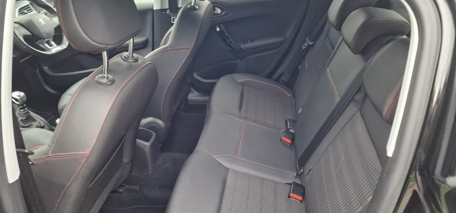 Used Peugeot 208 2019 for sale - 76274880: Photo 15