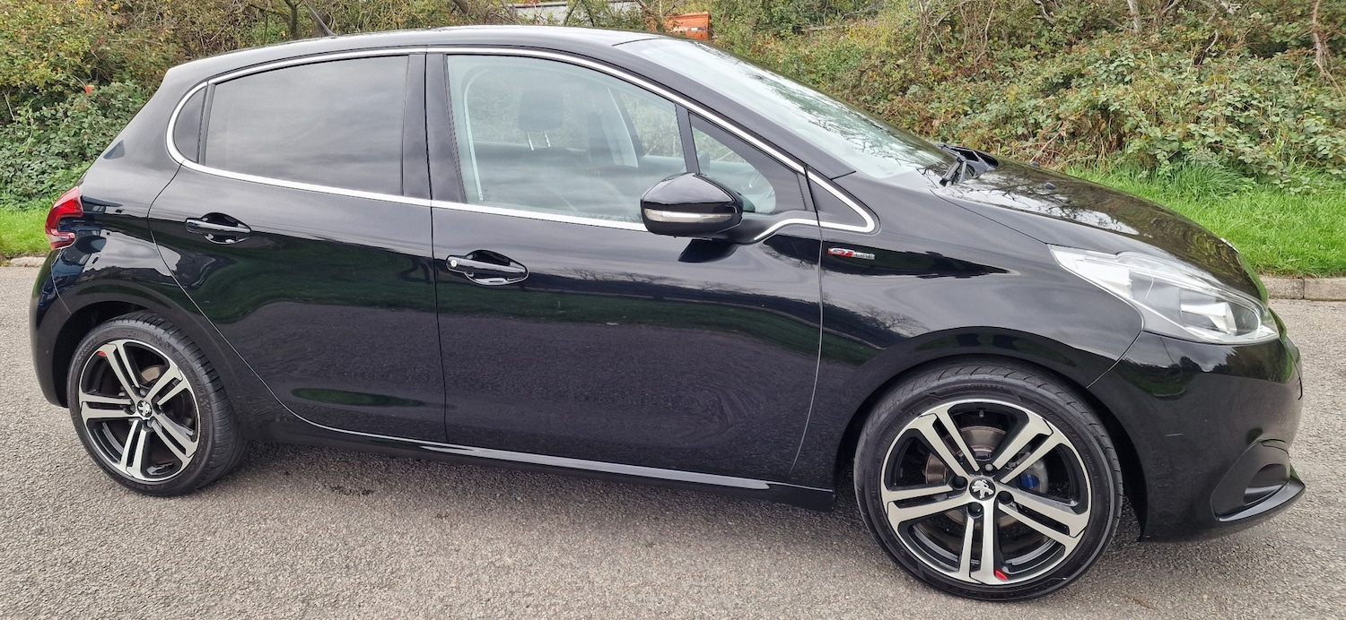 Used Peugeot 208 2019 for sale - 76274880: Photo 9