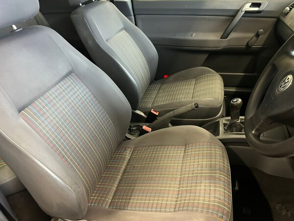 Used Volkswagen Polo 2009 for sale - 76156488: Photo 10