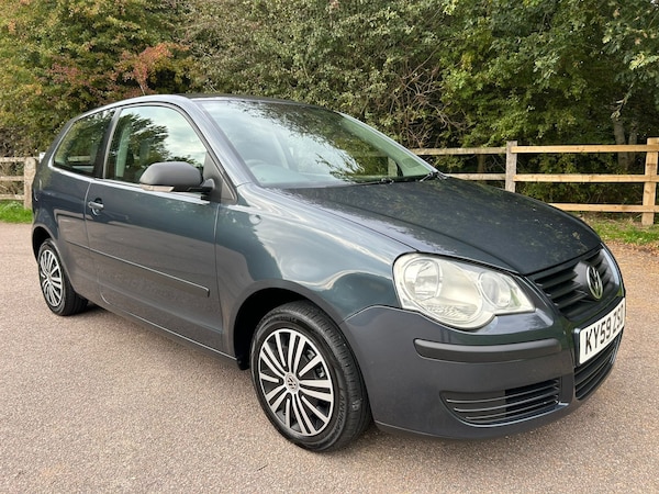 Used Volkswagen Polo 2009 for sale - 76156488: Photo 5