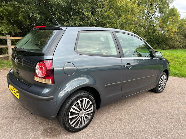 Used Volkswagen Polo 2009 for sale - 76156488: Photo 7