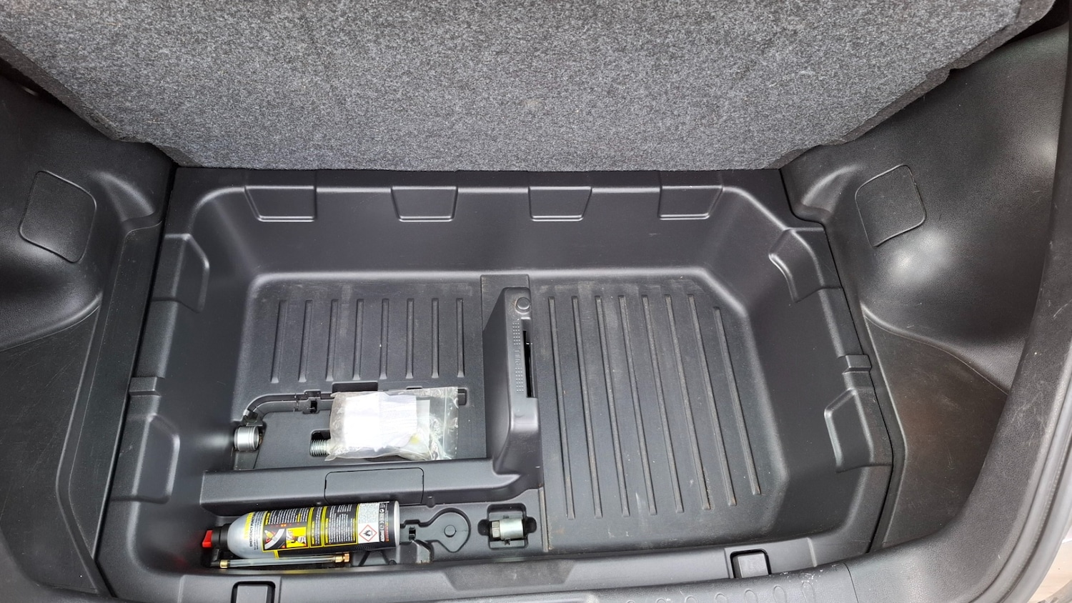 Used Nissan Juke 2013 for sale - 76643689: Photo 29