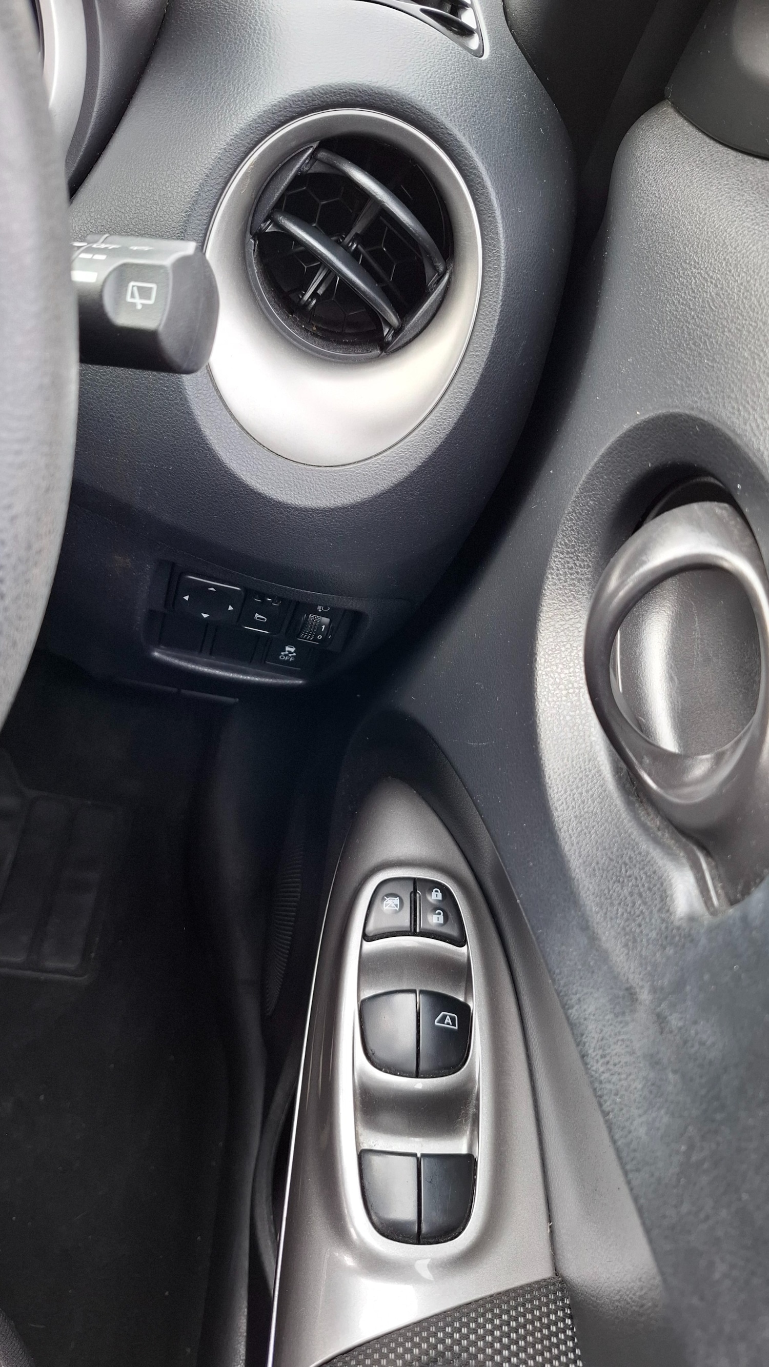 Used Nissan Juke 2013 for sale - 76643689: Photo 32