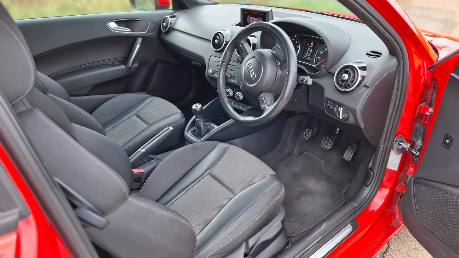 Used Audi A1 2013 for sale - 76640049: Photo 24