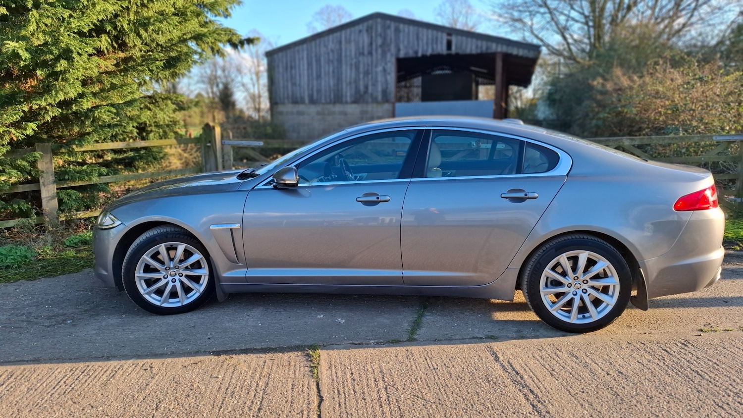 Used Jaguar XF 2012 for sale - 77852687: Photo 15